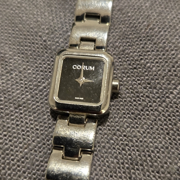 Corum ladies watch - Picture 13 of 16